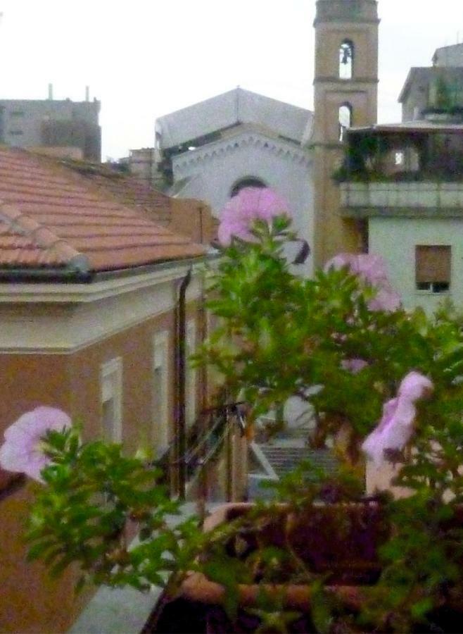 Romantic House カリアリ エクステリア 写真